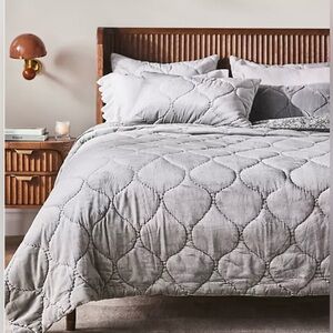 Anthropologie Claire Cotton Velvet Satin Quilt Full NWT ~Smoke